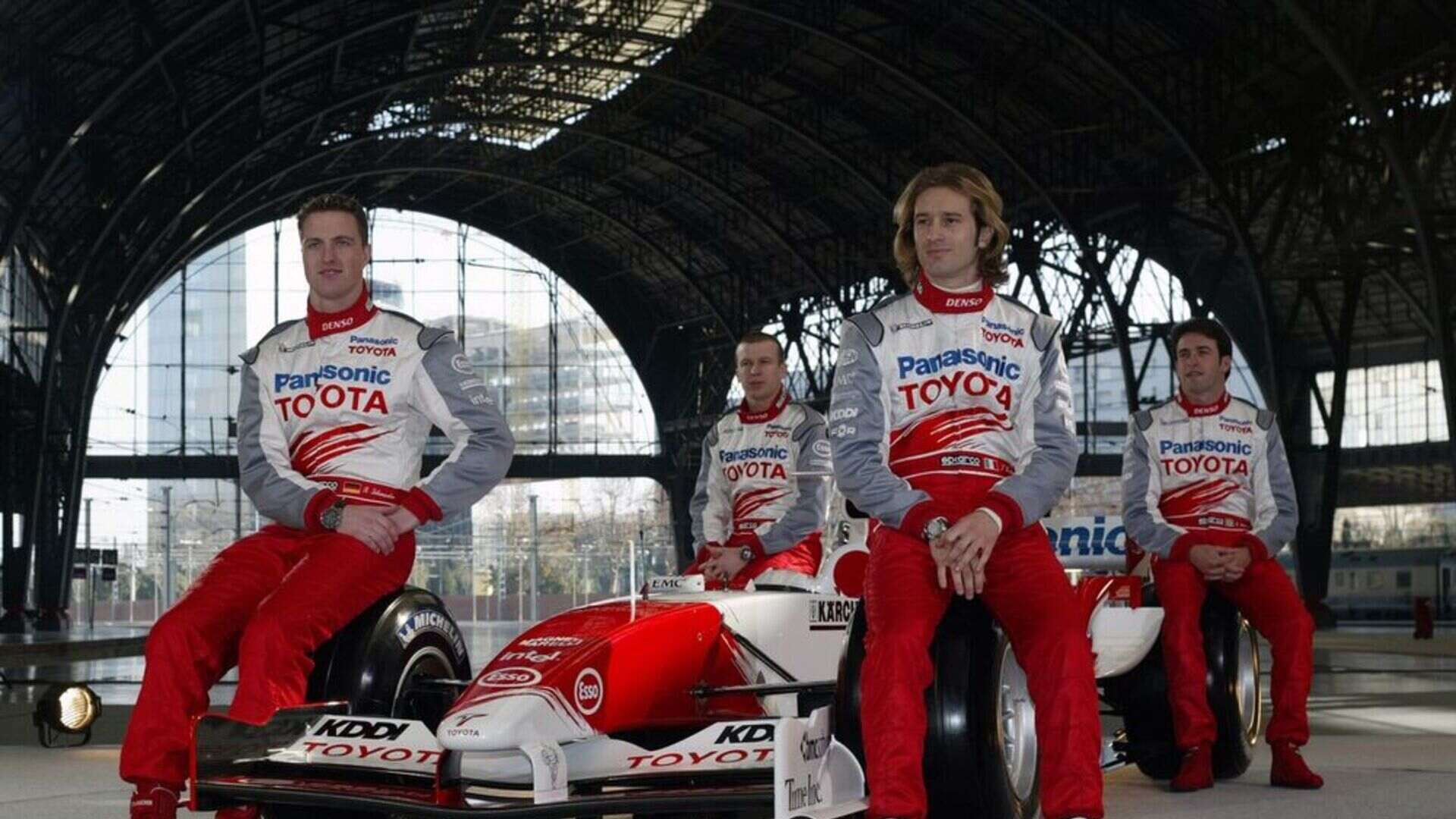 5. Toyota F1 — Jarno Trulli, Ralf Schumacher
