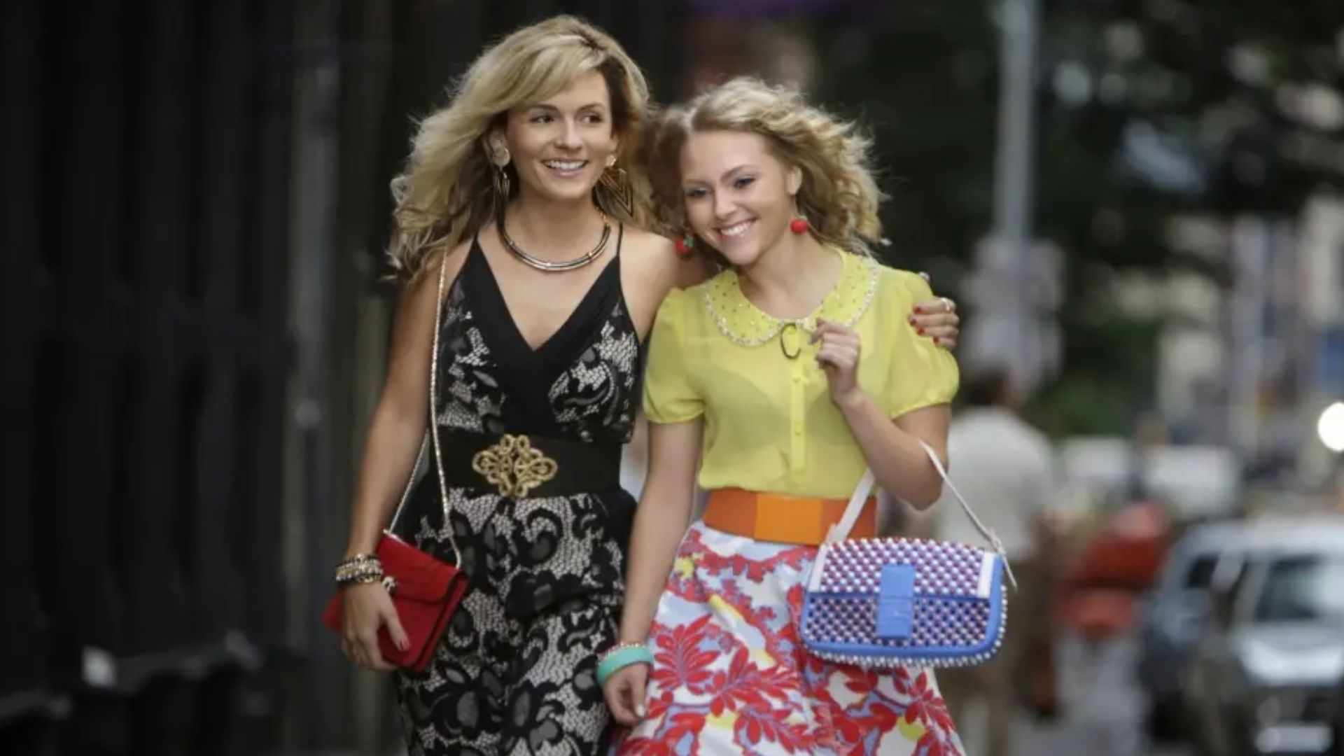 The Carrie Diaries (2013–2014)