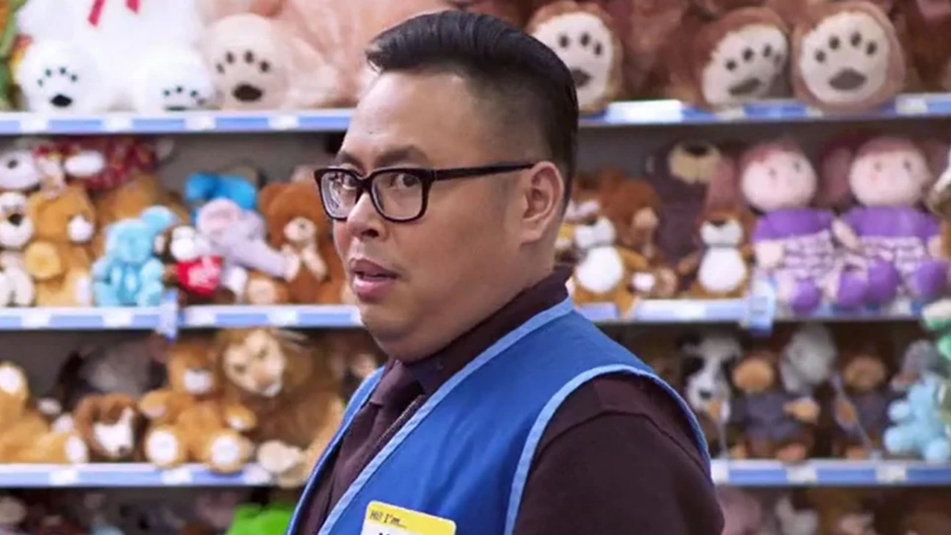 Mateo Liwanag (Superstore)