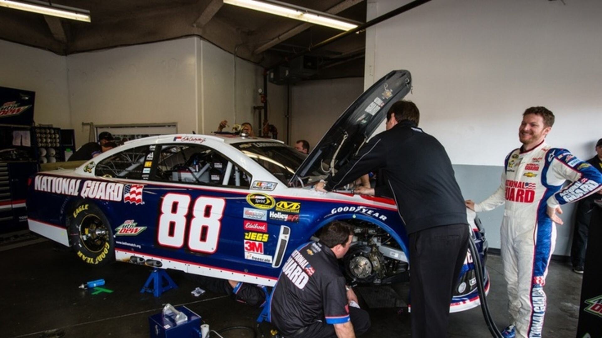 9. Dale Earnhardt Jr. – 2009–2010 Hendrick Motorsports Crew