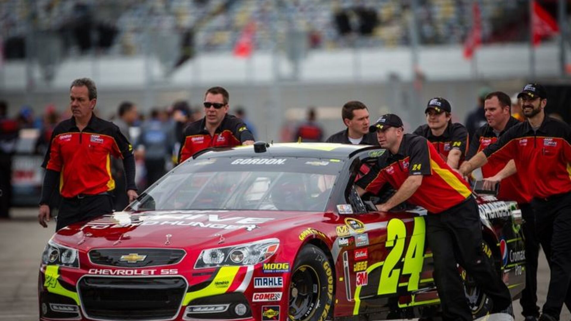 3. Jeff Gordon – 2007–2012 Pit Crew Era