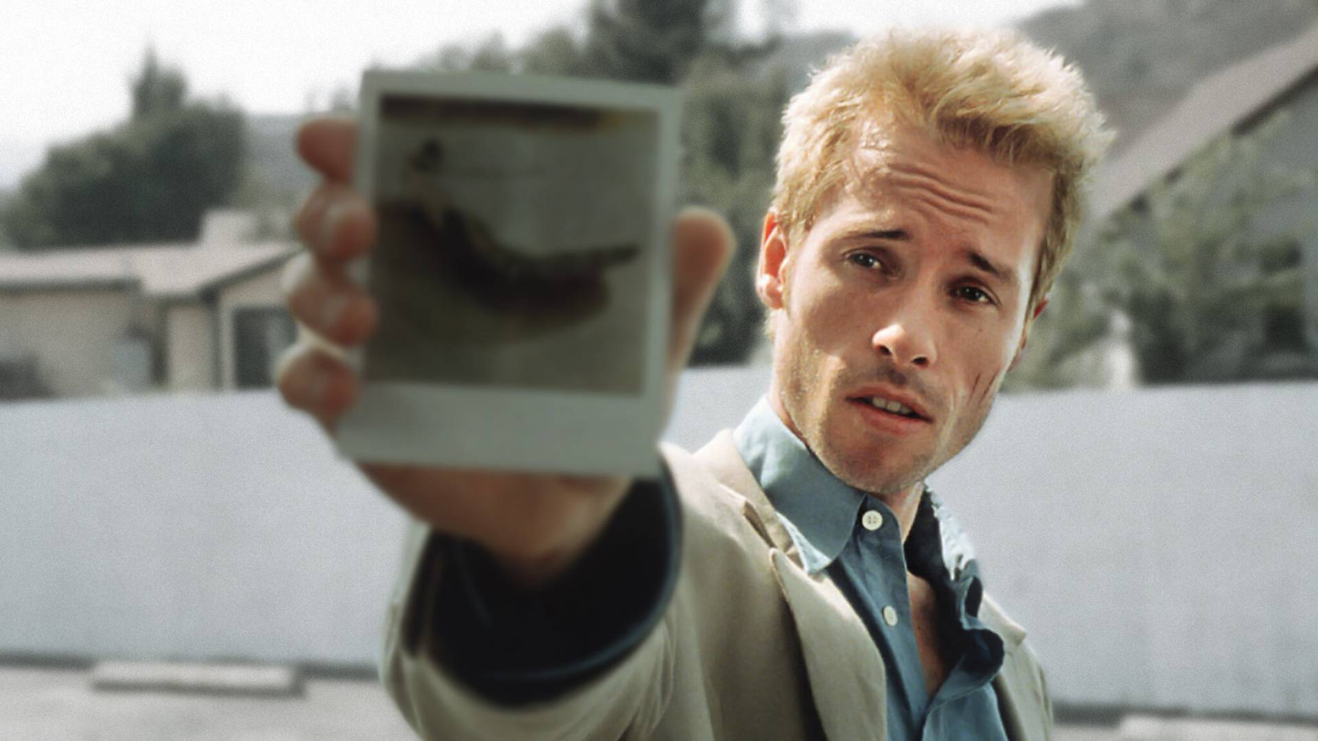 Memento (2000)