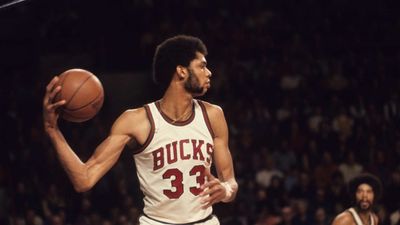 71 – Kareem Abdul-Jabbar, 1971–1972