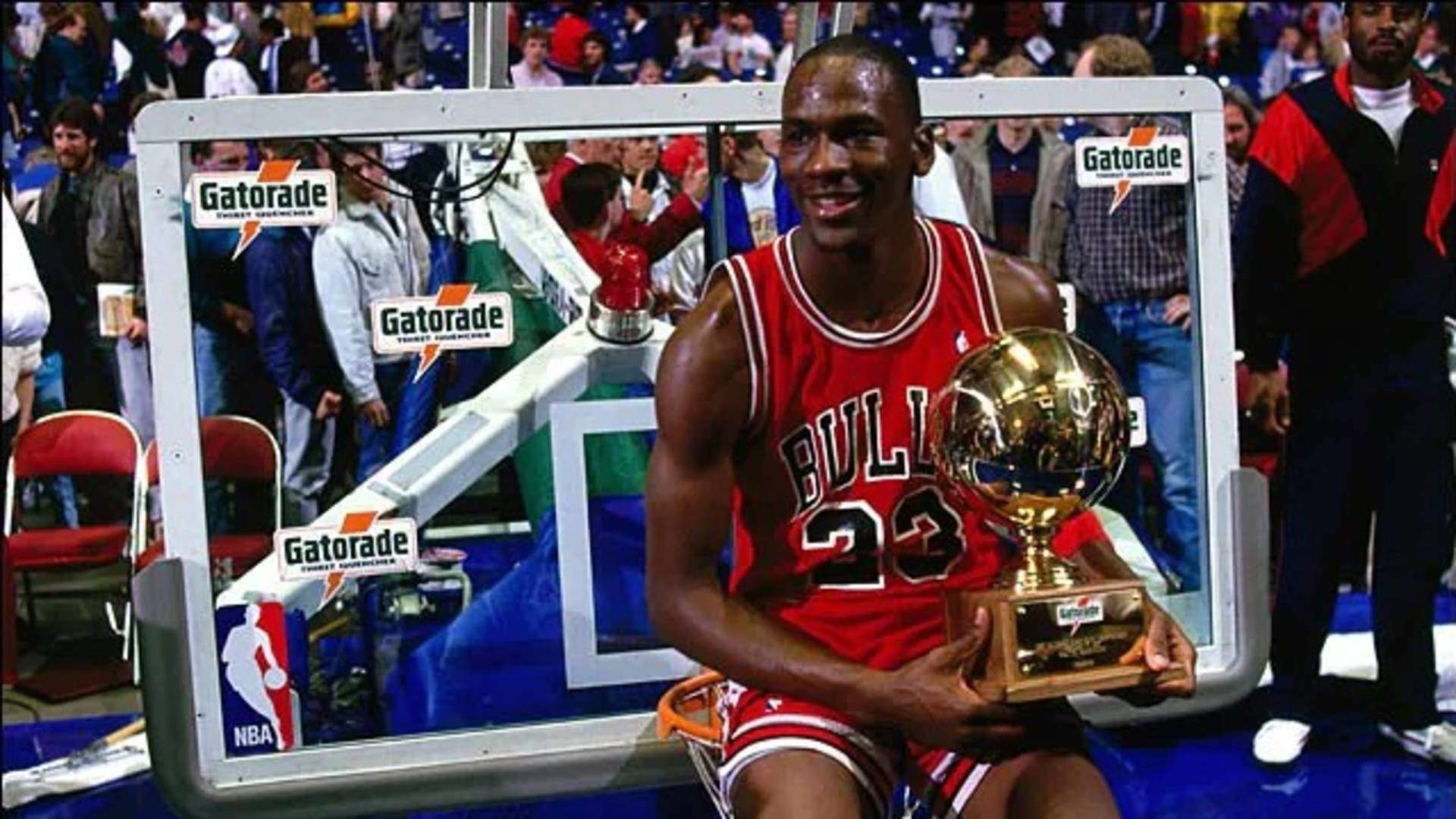 72 – Michael Jordan, 1987–1988