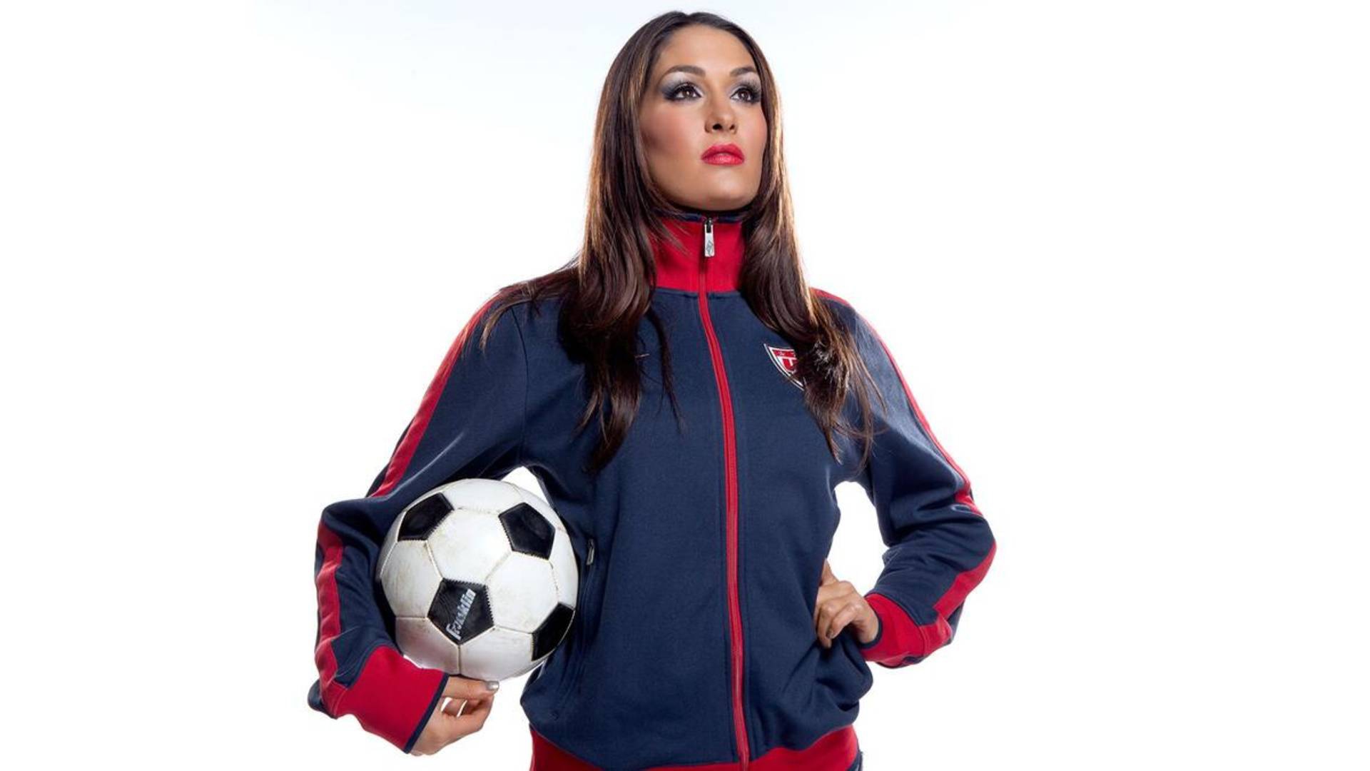 7- Nikki Bella: 10.4 Million Followers