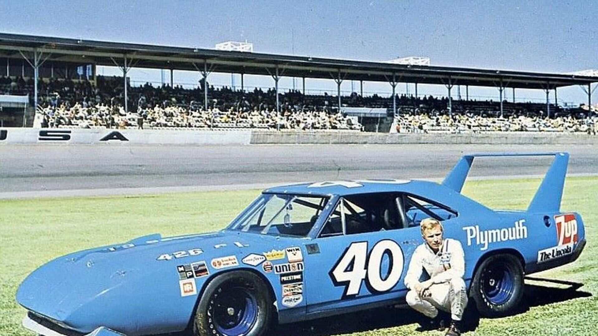 1. Derrike Cope – 1990