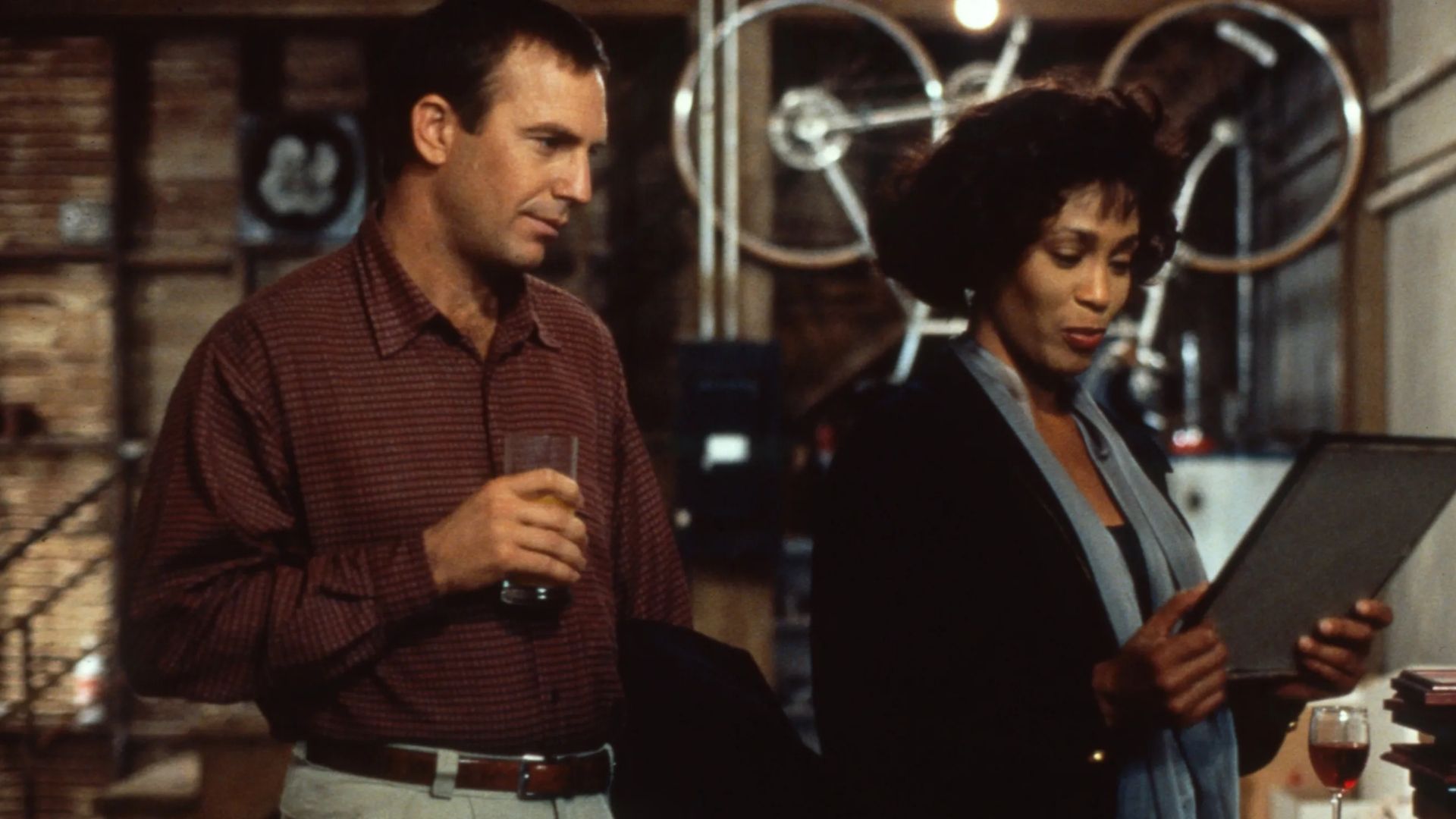 Frank and Rachel - The Bodyguard