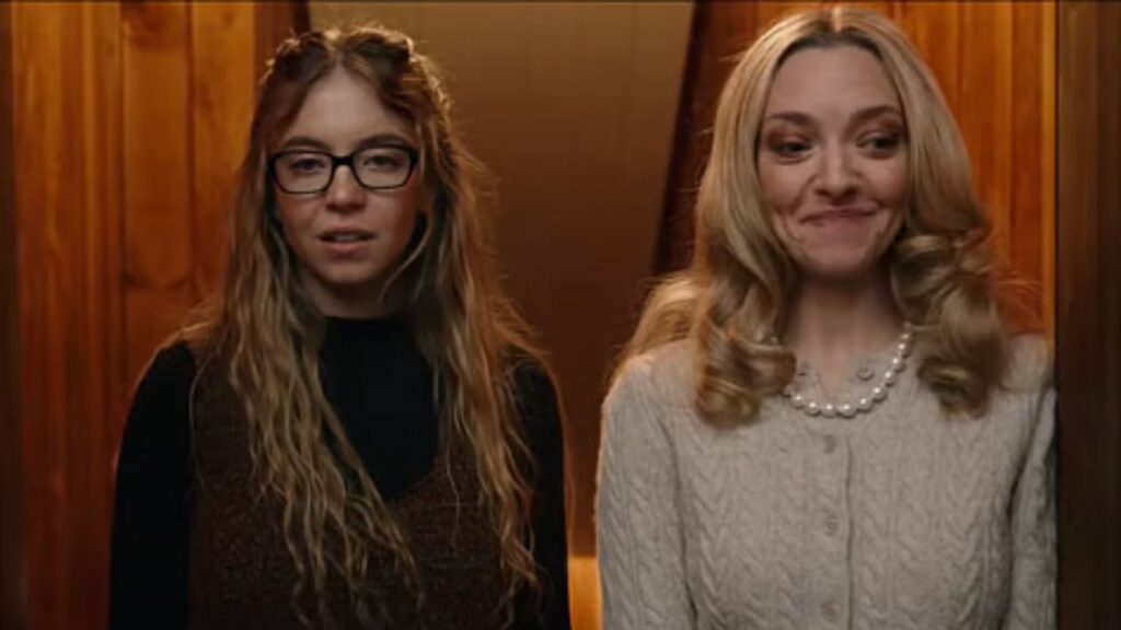 Amanda Seyfried and Sydney Sweeney in The Housemaid