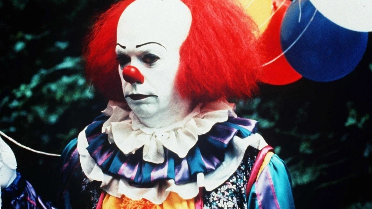 IT (1990)