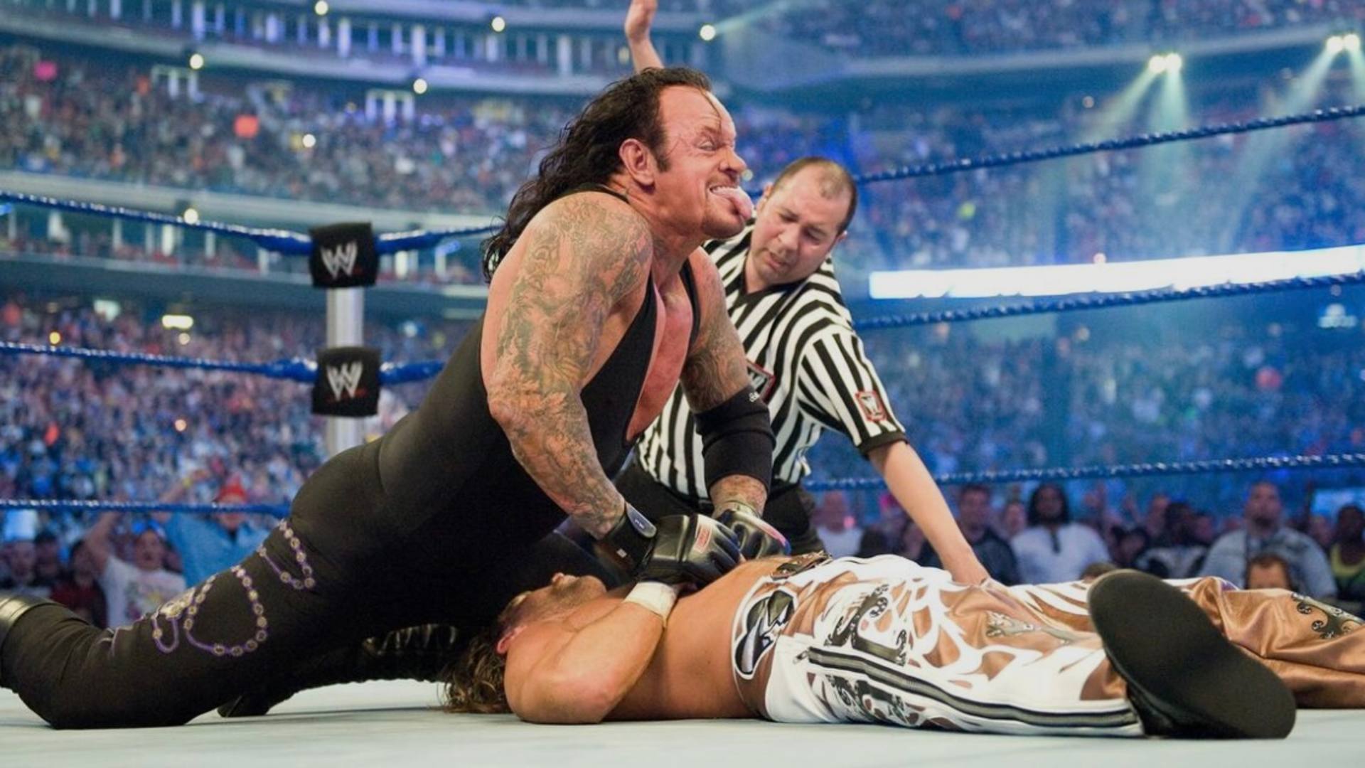 2.⁠ ⁠Shawn Michaels Kicks Out of the Tombstone Piledriver