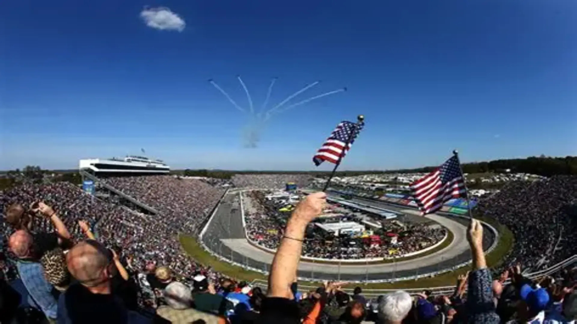 3. The National Anthem & Flyover
