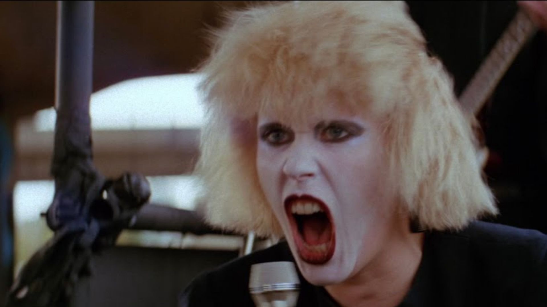 Breaking Glass (1980)