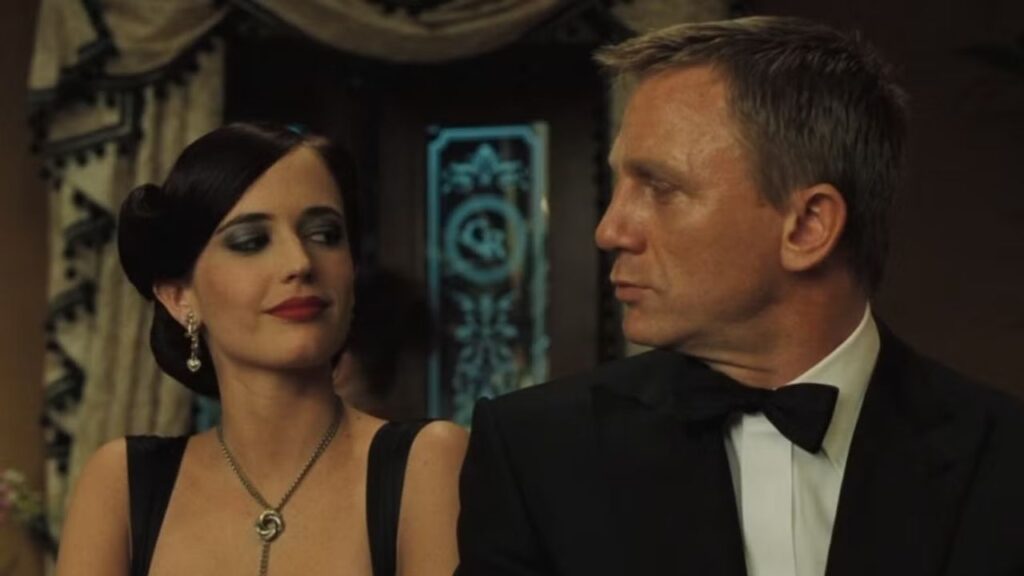 Vesper Lynd and James Bond