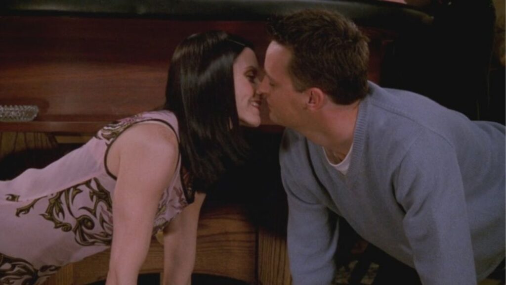 Monica and Chandler in 'Friends'