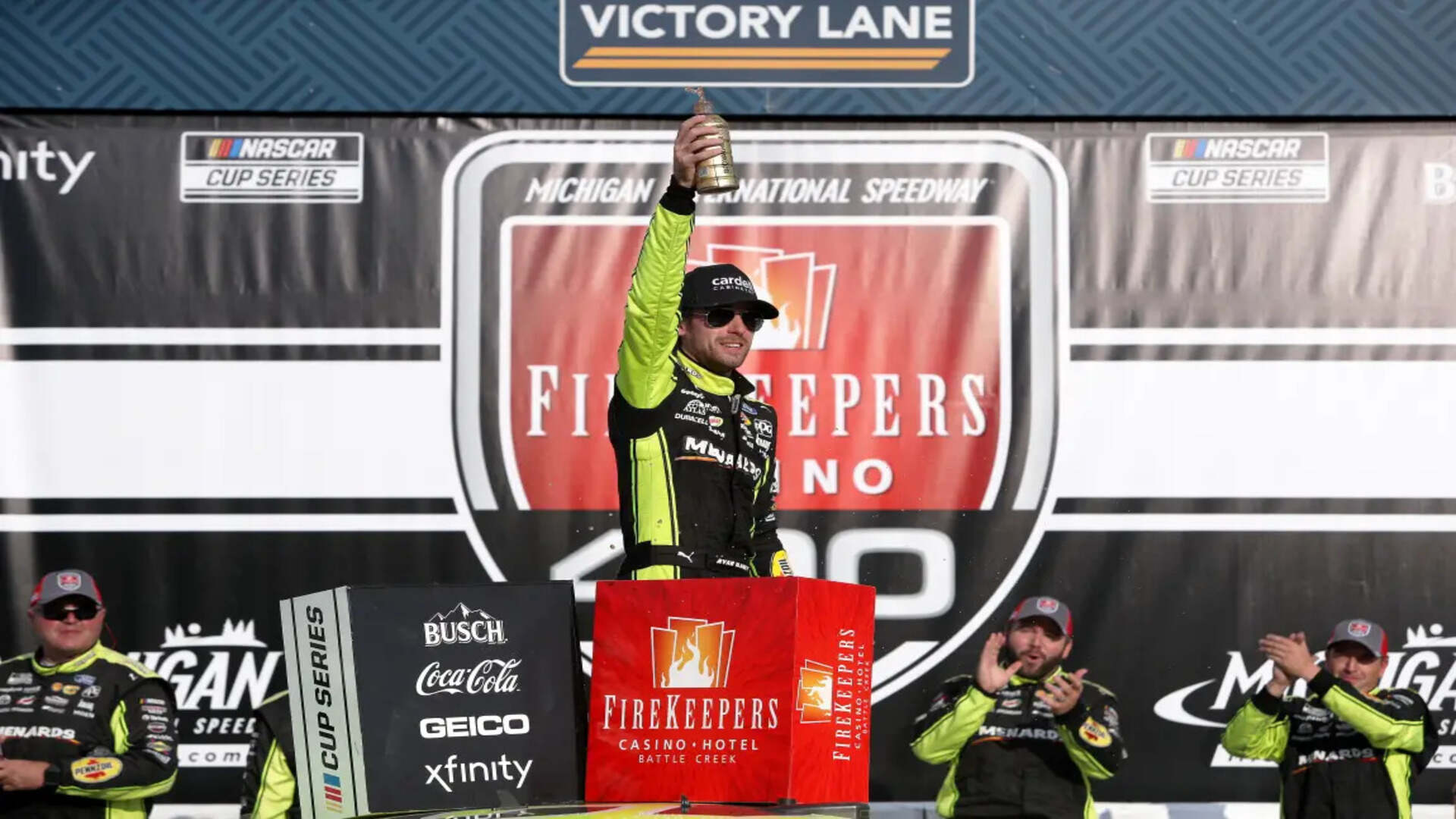 7. 2021 Michigan – FireKeepers Casino 400
