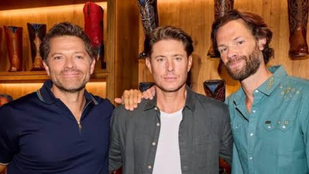 'Supernatural' cast (Image: EW)