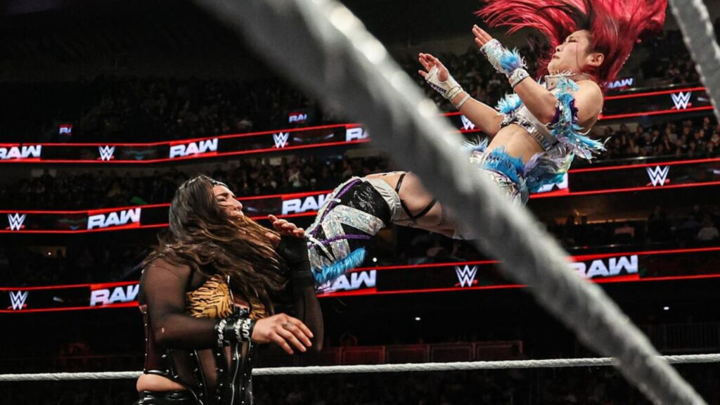 Raquel Rodriguez lost the Gauntlet match on RAW due to Liv Morgan's interference