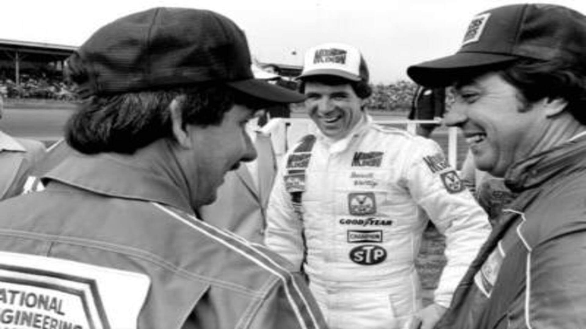 9. Darrell Waltrip vs Neil Bonnett