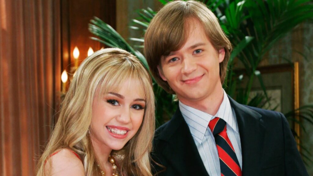 Jason in 'Hannah Montana'