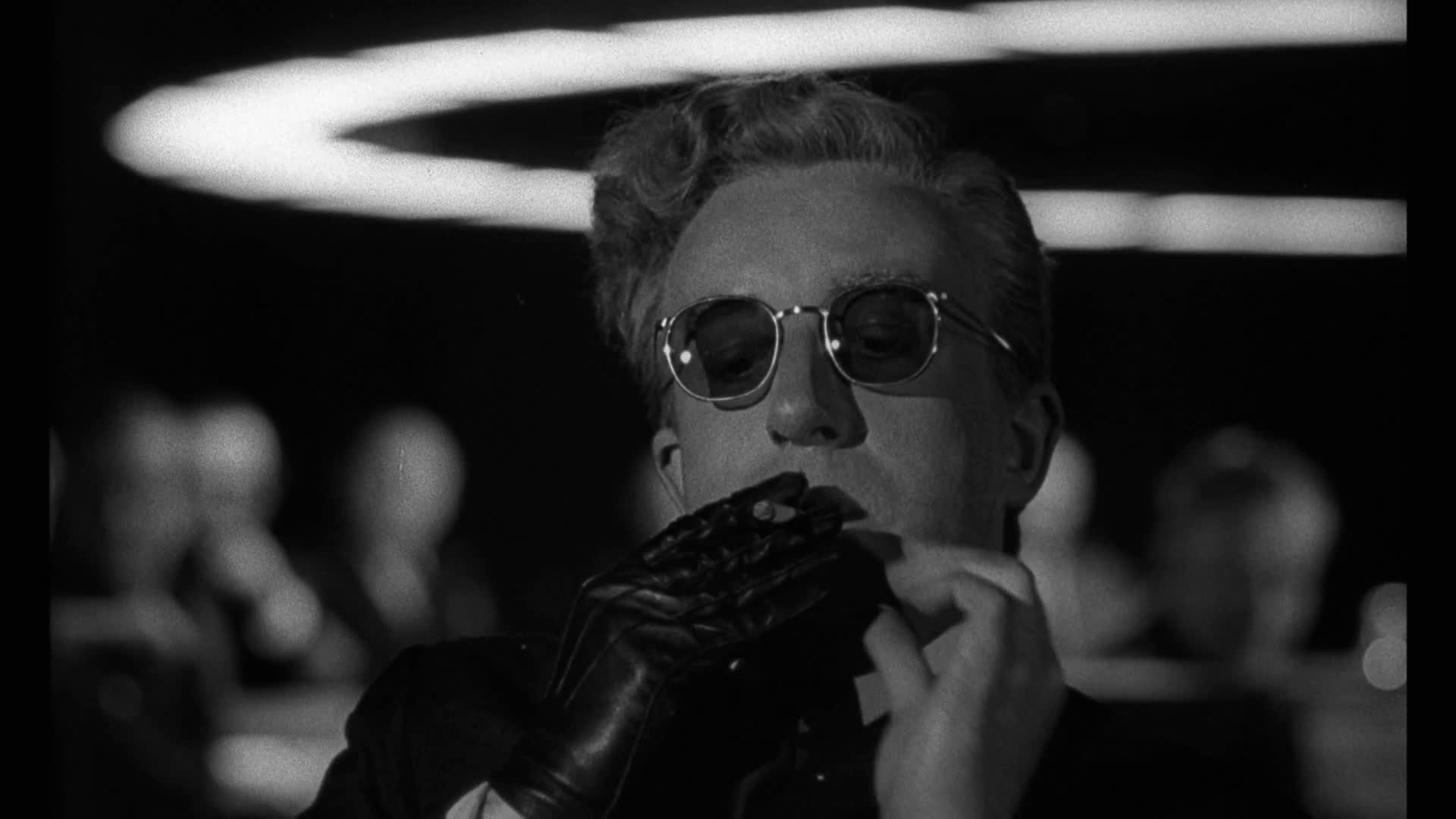 Dr. Strangelove (1964)