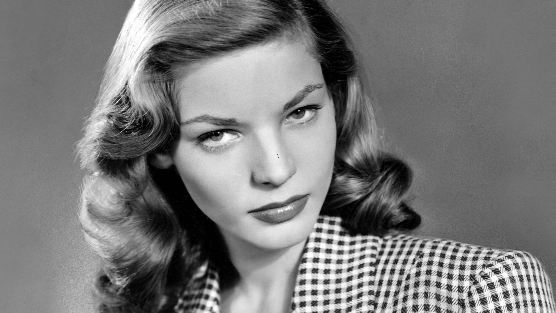 Lauren Bacall In To Have and Have Not