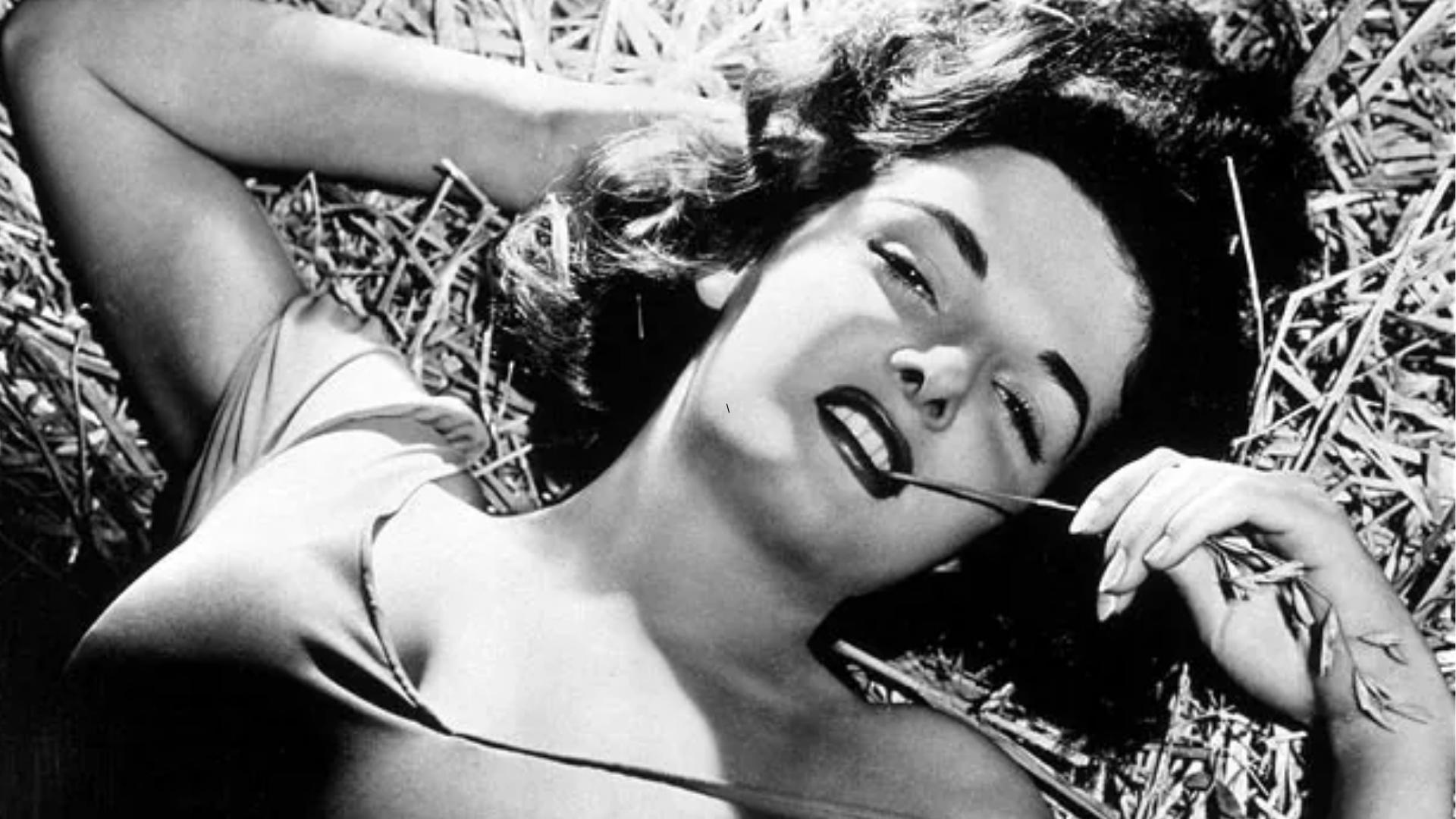 Jane Russell In The Outlaw