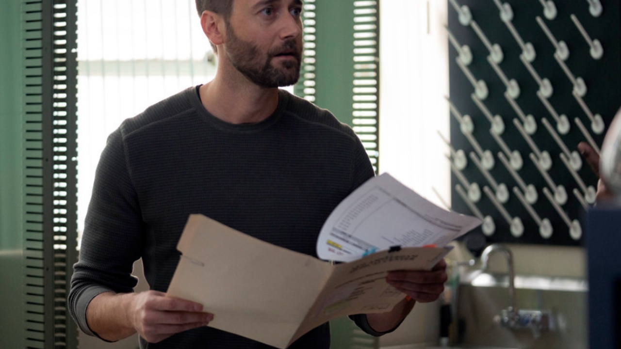 S4E14 – “...Unto the Breach” (Max Returns to Fight Veronica Fuentes)