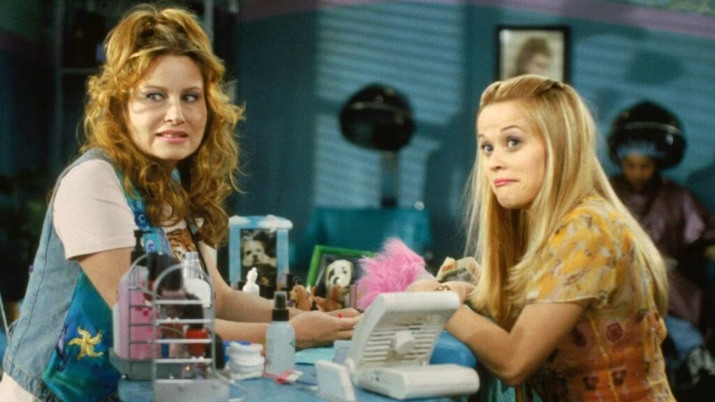 Paulette and Elle in Legally Blonde (Image: 20th Century Fox)