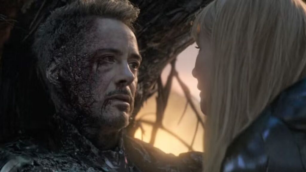 Tony Stark's death scene from 'Avengers'