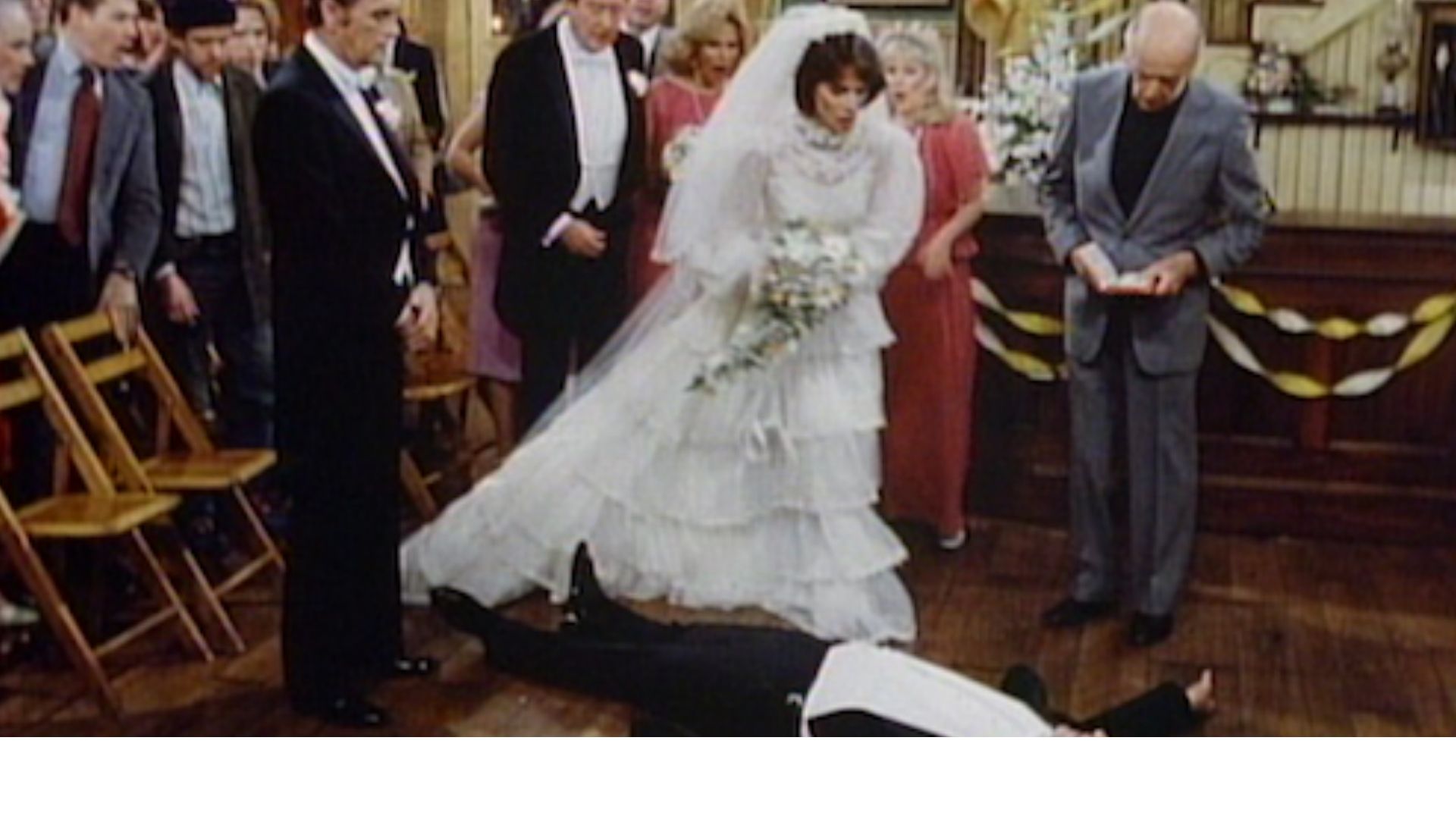 Newhart – "Kirk Tie One On"