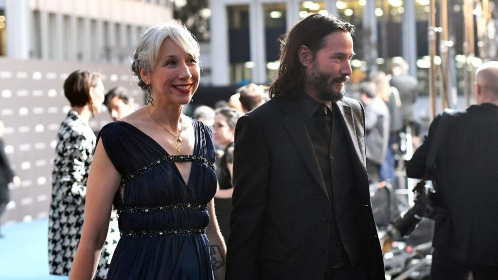 Alexandara Grant clarified that she is not married to Keanu Reeves at the moment