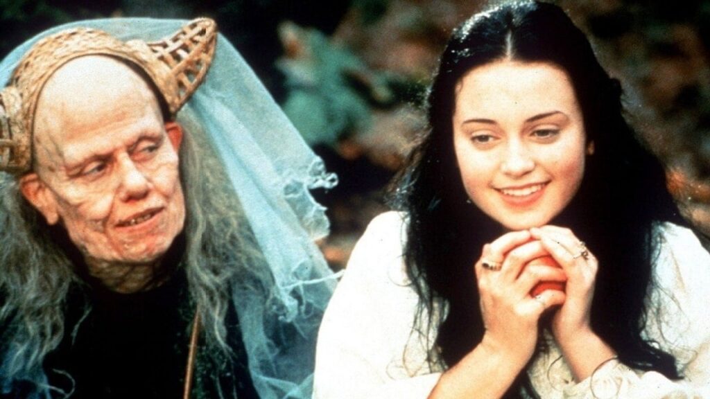 Snow White: A Tale of Terror (1997)