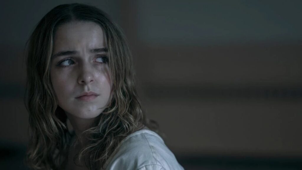 Esther Keyes in The Handmaid's Tale (Image: Hulu)