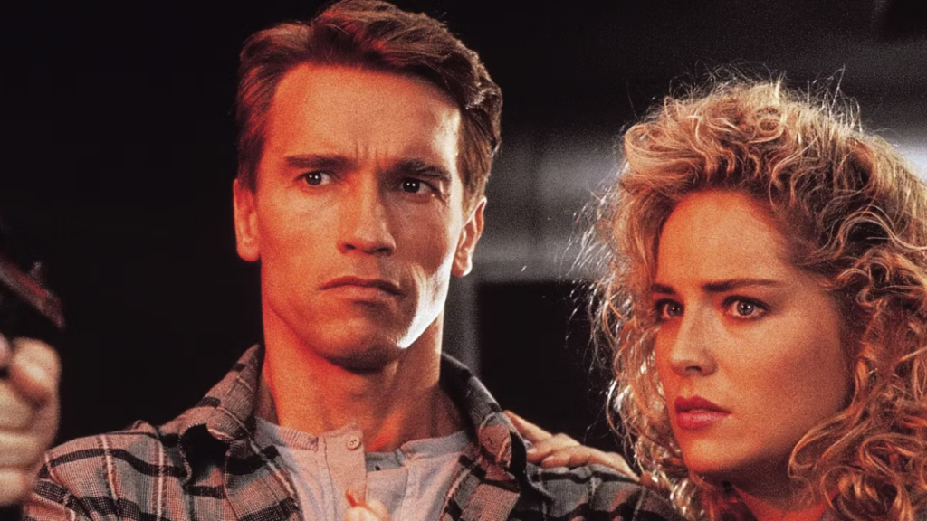 Arnold Schwarzenegger and Sharon Stone in 'Total Recall' (Image: Tri-Star Pictures)