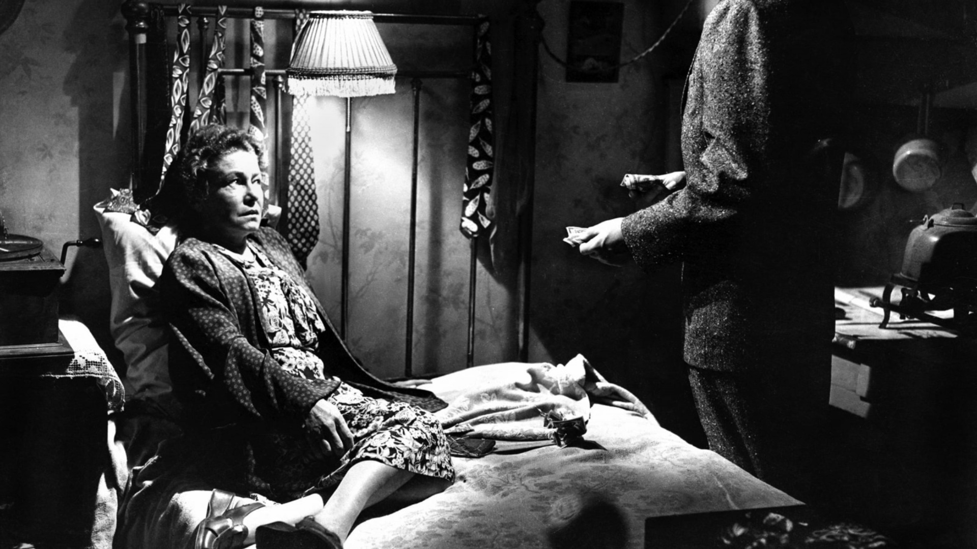 Pickup on South Street (1953)