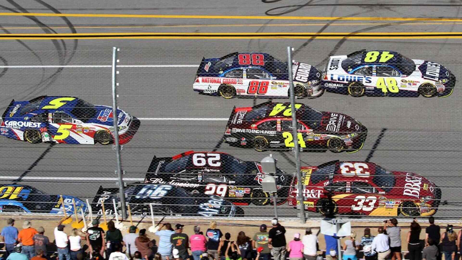 9. Closest Finish in Talladega History – 0.002 Seconds (2011 Aaron’s 499)