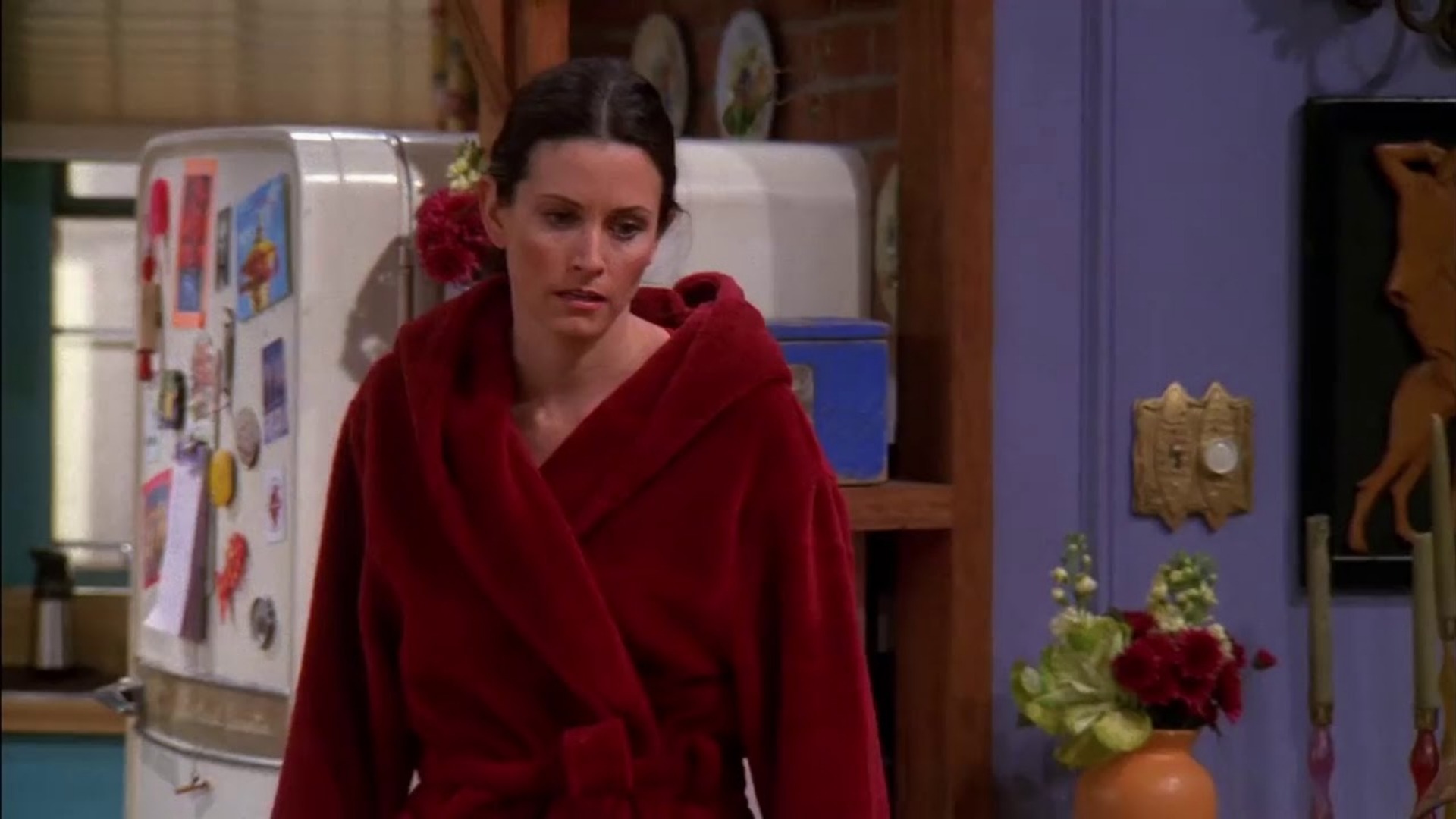 6. Monica Seduces Chandler when she is sick