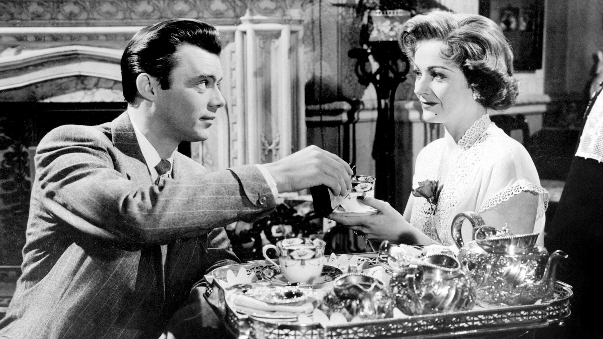 10. Cast a Dark Shadow (1955)