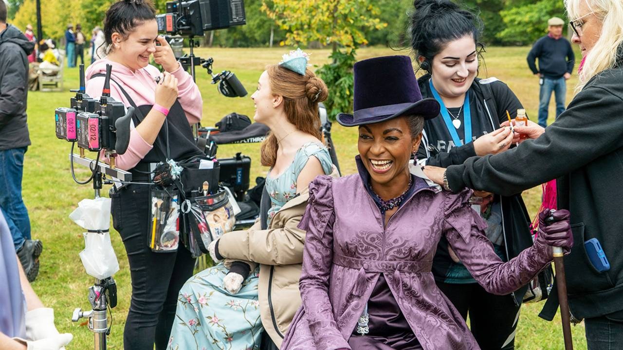 14. The Bridgerton Cast Went To Regency Bootcamp