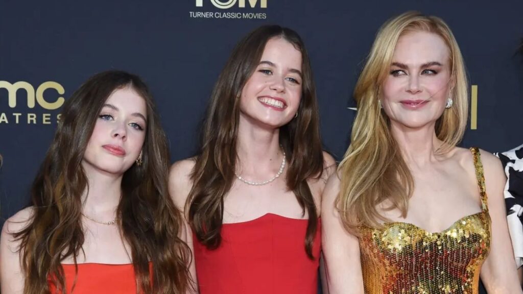 Nicole Kidman with her daughters Hope and Faith