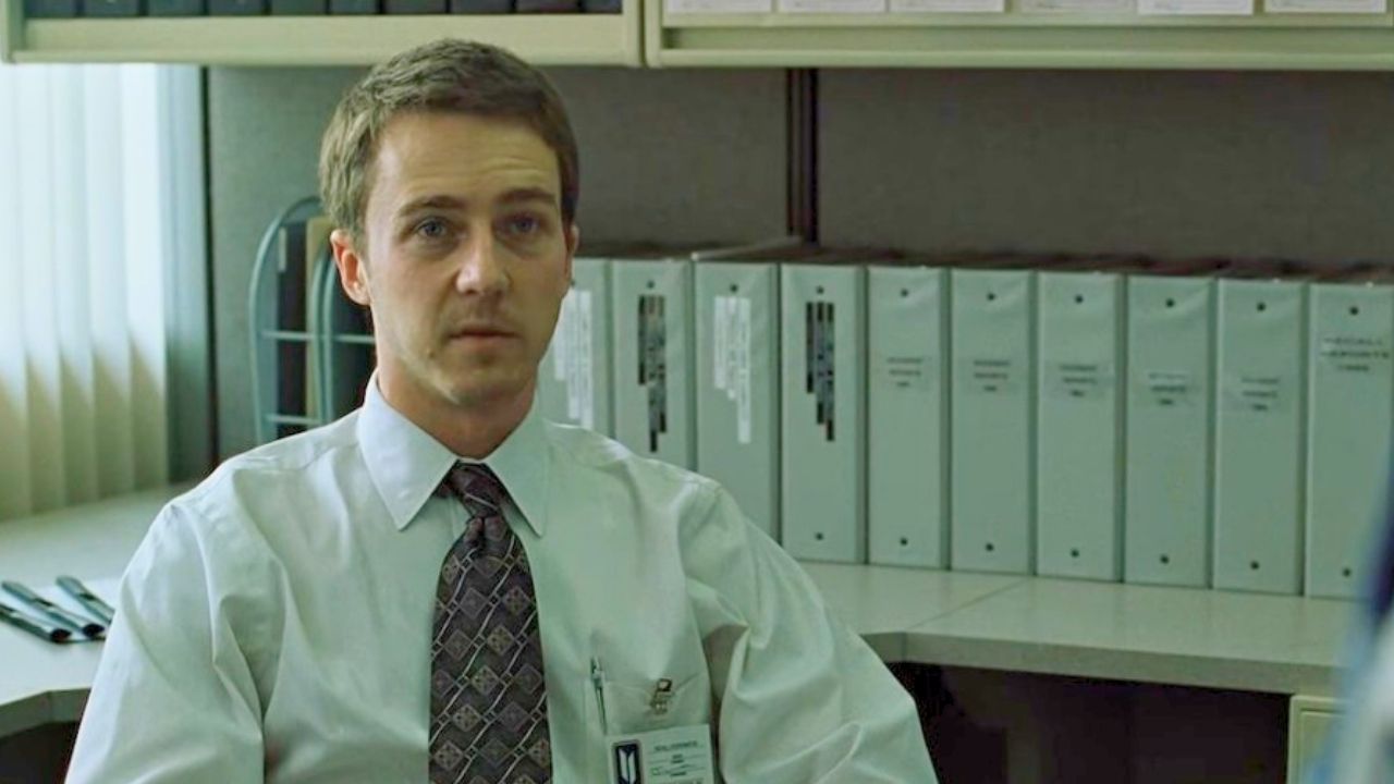 David Fincher’s Weird Starbucks Easter Egg Has A Brilliant Meaning In ‘Fight Club’ Fight Club (1999)