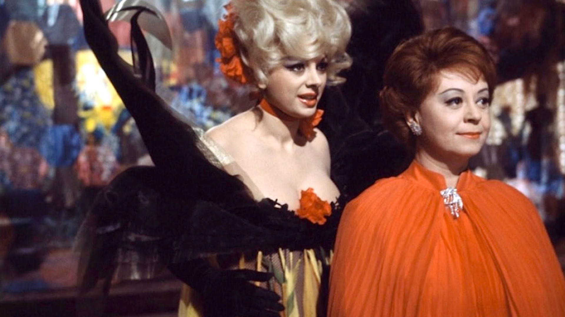 7. Juliet of the Spirits (1965)