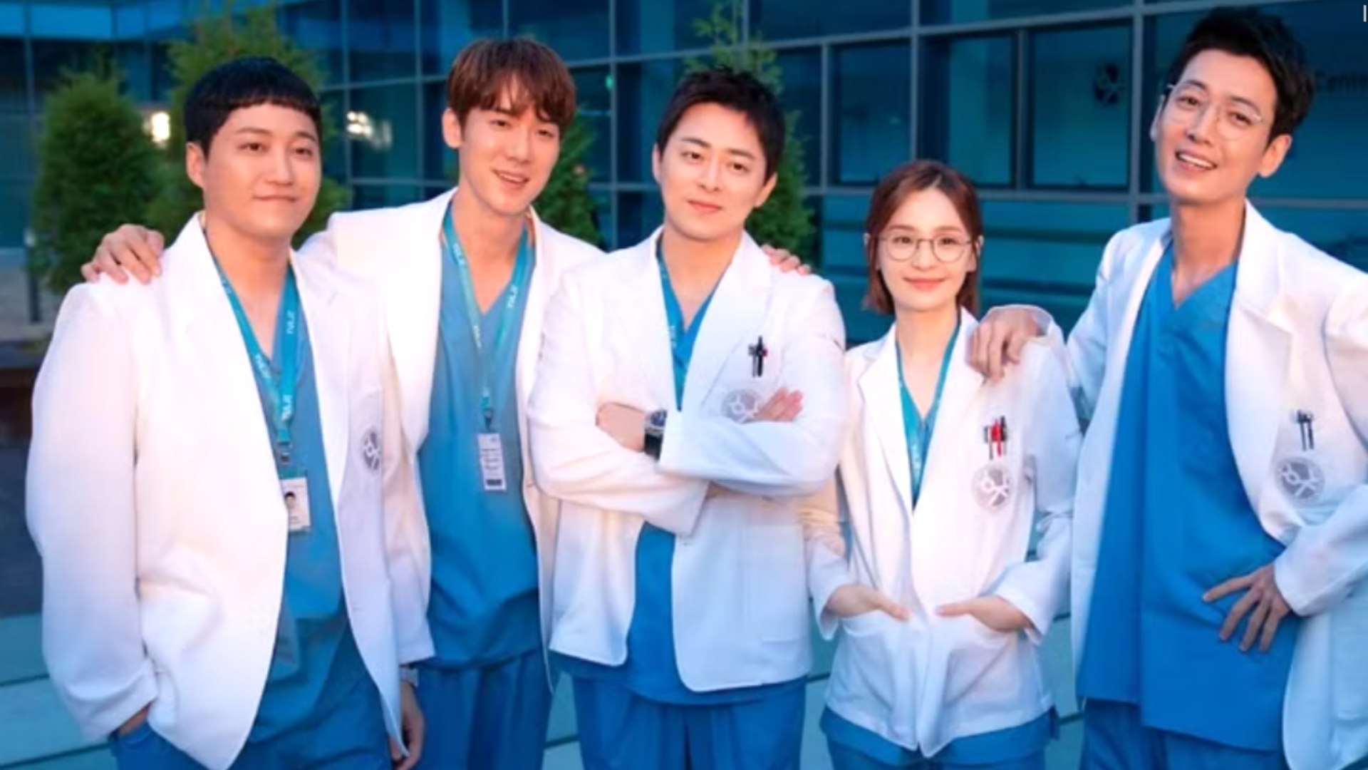 ‘Hospital Playlist’ (2020–2021)