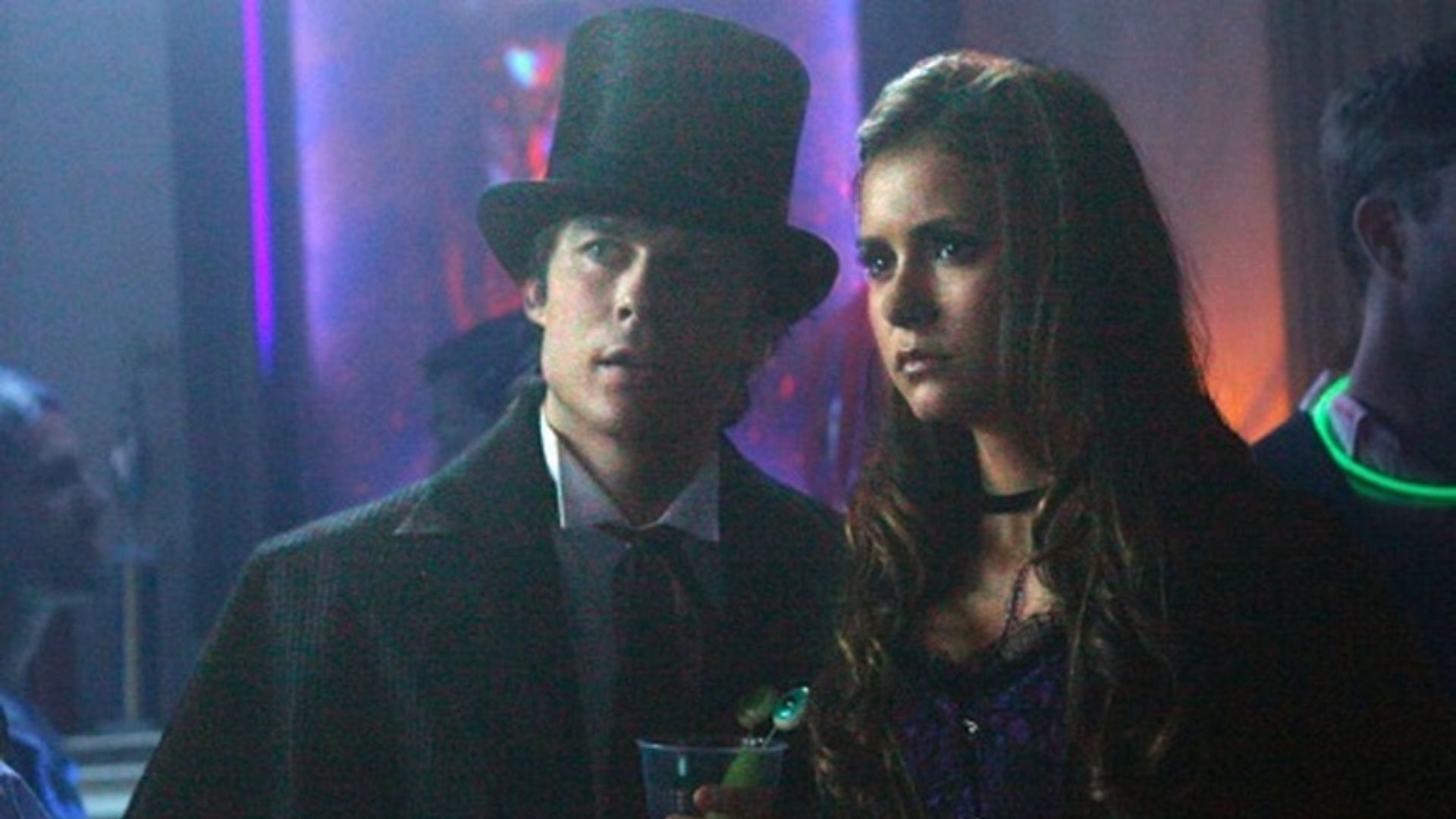 The Elena and Damon Sire Bond (Season 4)