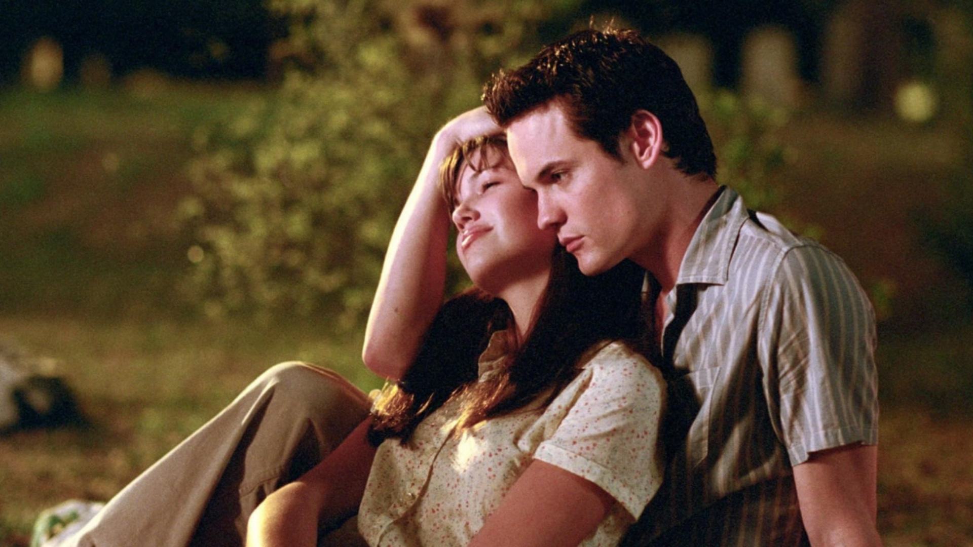 Landon Carter & Jamie Sullivan in 'A Walk to Remember' (2002)