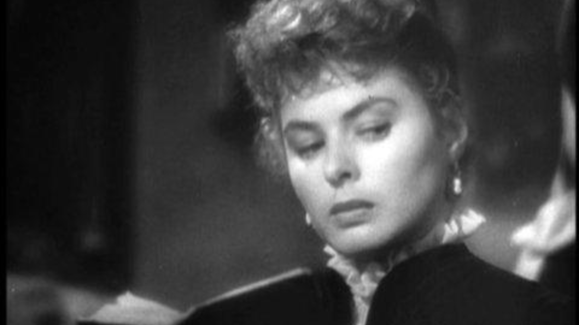 5. Gaslight (1944)