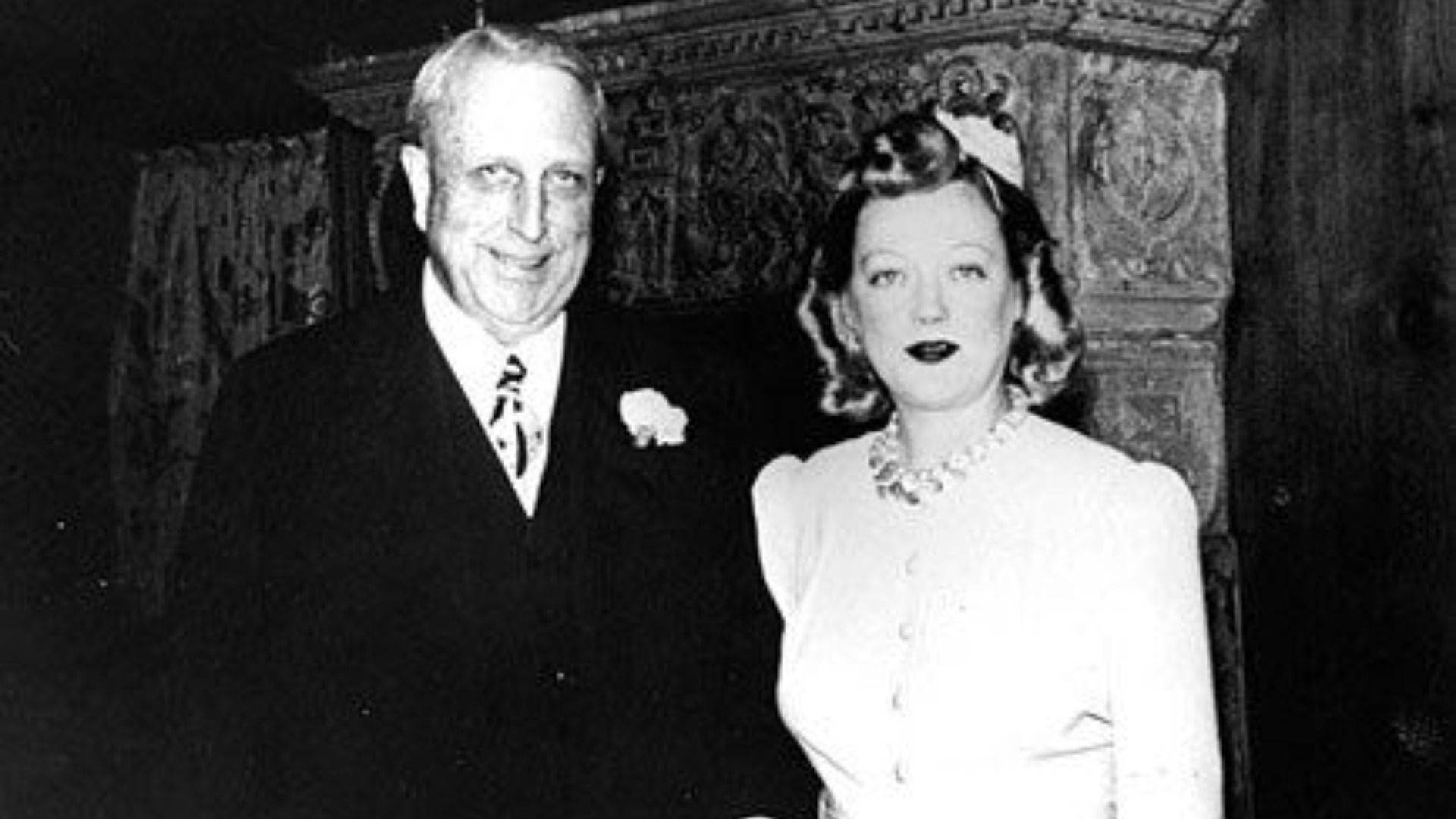 William Randolph Hearst and Marion Davies (34-year gap)