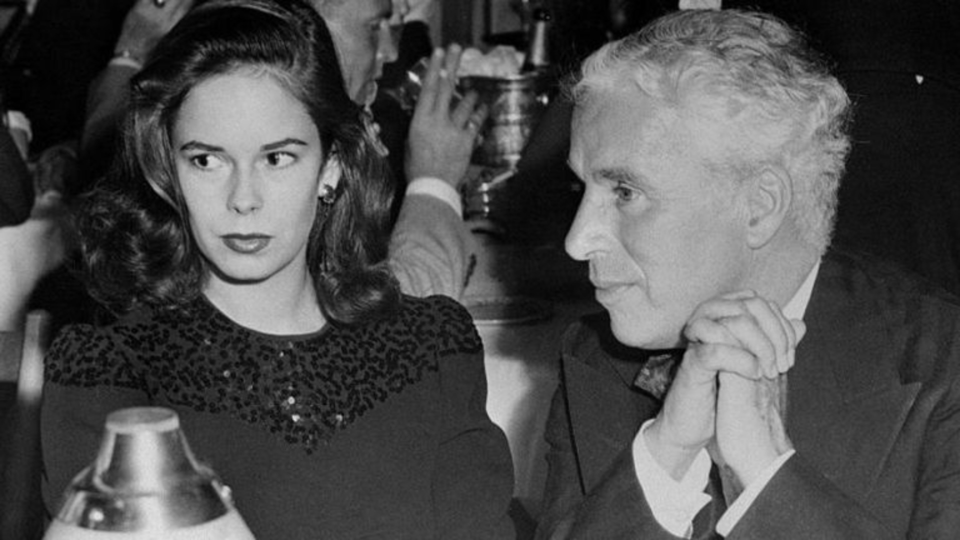 Charlie Chaplin and Oona O’Neill (36-year gap)