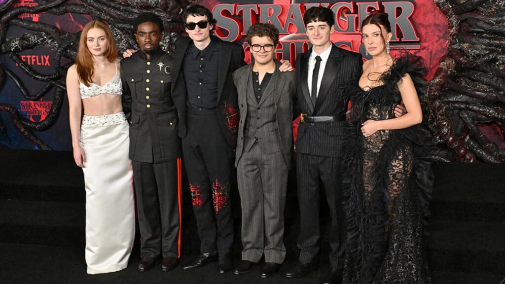 'Stranger Things' cast (Image: E! News)