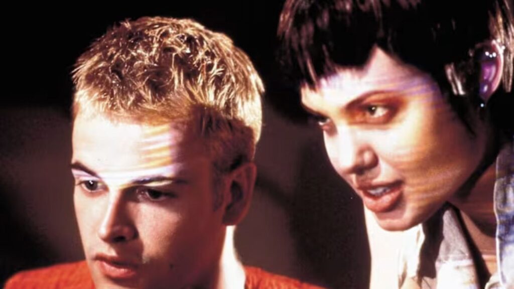 Jonny Lee Miller and Angelina Jolie in Hackers 